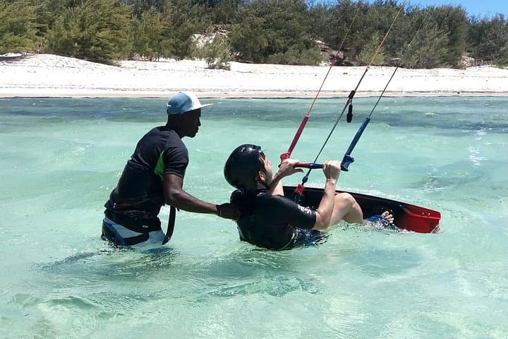Kitesurfing Lessons in Diego Suarez — Learn to Fly Over Madagascar's Northern Winds photo 3