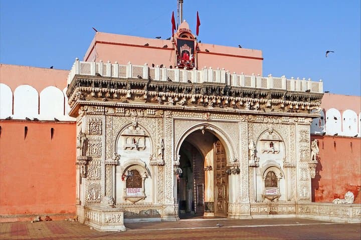 Bikaner Full-Day Sightseeing: Junagarh Fort, Temples & Local Lunch photo 6