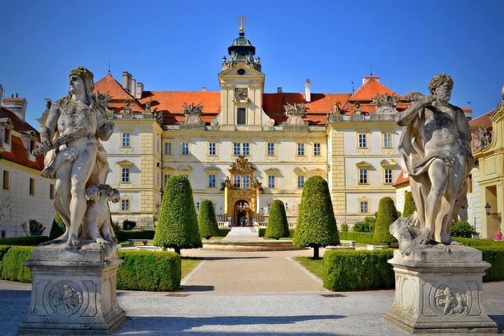 Private Czech Wine Region Tour: Lednice and Valtice Chateaux & Wine Tasting photo 2