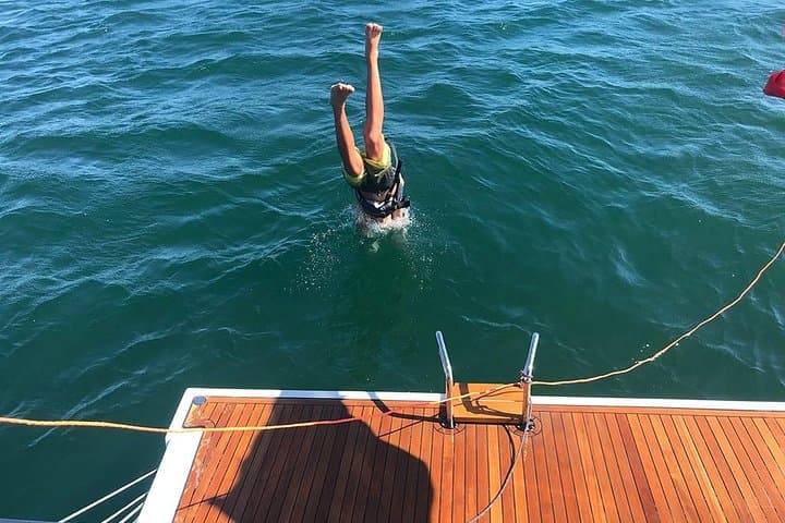 Cascais Private Sailing Cruise: 2-Hour Coastal Sail with Drink photo 5