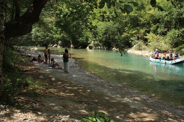 Day Trek in Vikos Gorge: Papigo & Aristi Hike to Kleidonia Bridge photo 2