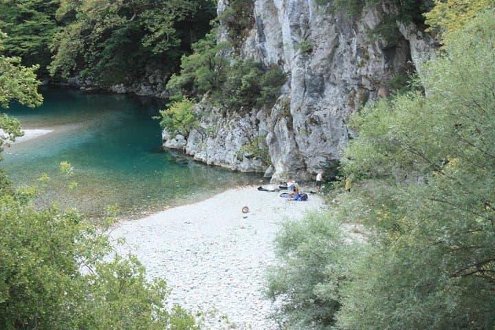 Day Trek in Vikos Gorge: Papigo & Aristi Hike to Kleidonia Bridge photo 3