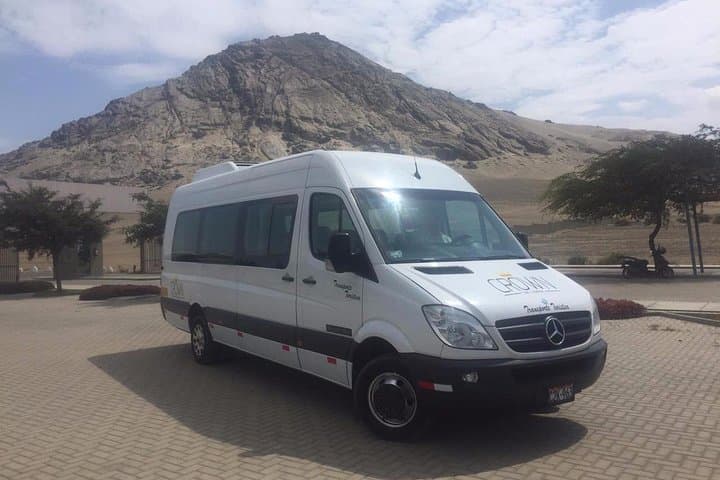 Private Group Transfers in Lima — Minibuses, Vans & Sedans Across Peru