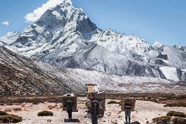 Everest View Trek: 8-Day Lukla to Namche Trekking Adventure photo 2
