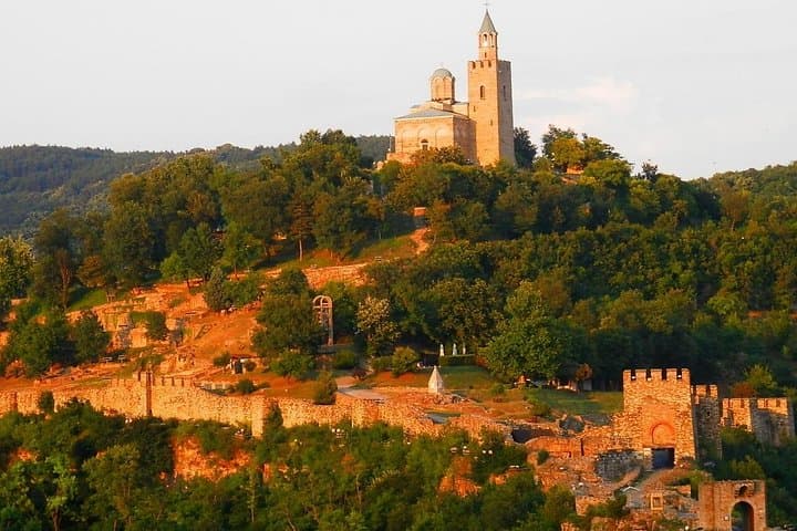 Three-Day Bulgaria Highlights Tour from Bucharest to Veliko Tarnovo & Lovech photo 1