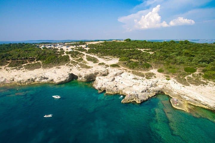 Bike Tour Cape Kamenjak: Coastal MTB Ride to Kolumbarice & Blue Cave photo 2