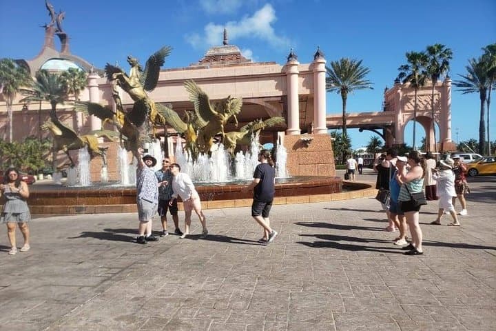 Nassau City Tour: 7 Top Attractions, Rum Cakes & Fish Fry Experience photo 2