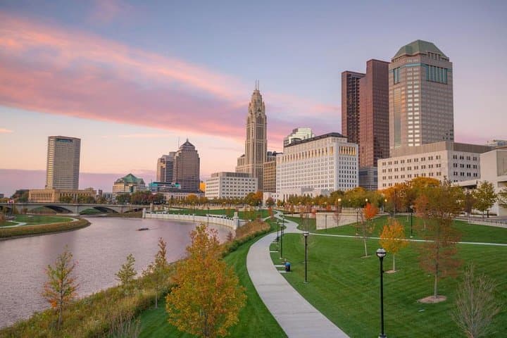 Discover Downtown Columbus: Self-Guided Scavenger Hunt Along the Scioto Mile