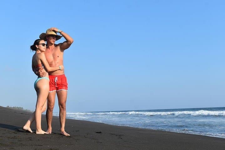 Monterrico Black Sand Beach & Mangrove Boat Tour with Artisanal Fishing and Lunch photo 2