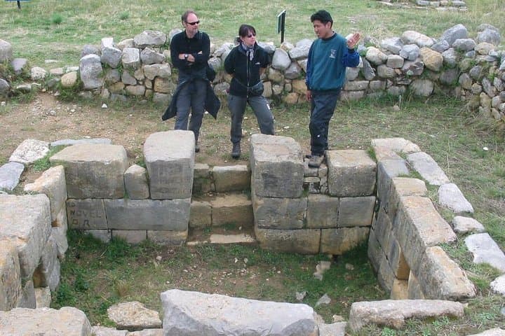 Huayhuash Cultural Trek: Inca Citadel Huanucoviejo & Carhuacocha 7-Day Circuit