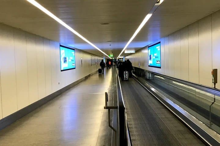 Maximize a London Layover: Private 4–8 Hour Gatwick to City Tour photo 1