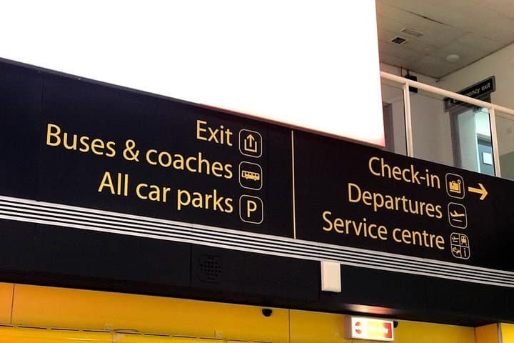 Private Gatwick Layover Tour — 4–8 Hour London Highlights (Westminster & Tower) photo 2