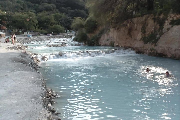 Grutas de Tolantongo Hot Springs: Thermal Pools, River Canyons & Hanging Bridge photo 3