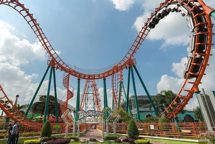 Siam Amazing Park: Bangkok's Giant Wave Pool & Full-Day Amusement Experience photo 4