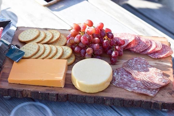 Private Northern Virginia Wine Tour from Washington DC — Custom 6-Hour Tasting Experience photo 5
