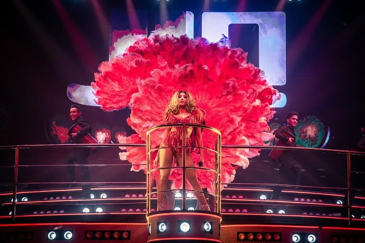 Coco Bongo Punta Cana: High‑Energy Night Shows with Open Bar & Hotel Pickup photo 4