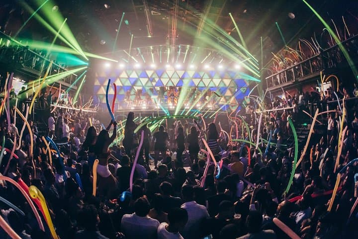 Coco Bongo Punta Cana: High‑Energy Night Shows with Open Bar & Hotel Pickup photo 6