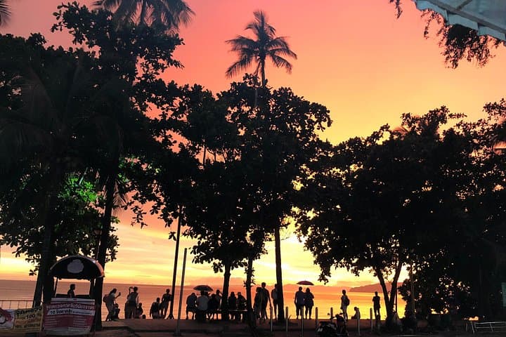 7 Islands Sunset Speedboat Tour from Krabi — Snorkel, Sandbars & Bioluminescence photo 2