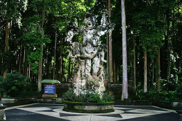 Tanah Lot Sunset & Sangeh Monkey Forest Day Tour — Temple, Monkeys and Coastal Sunset photo 3