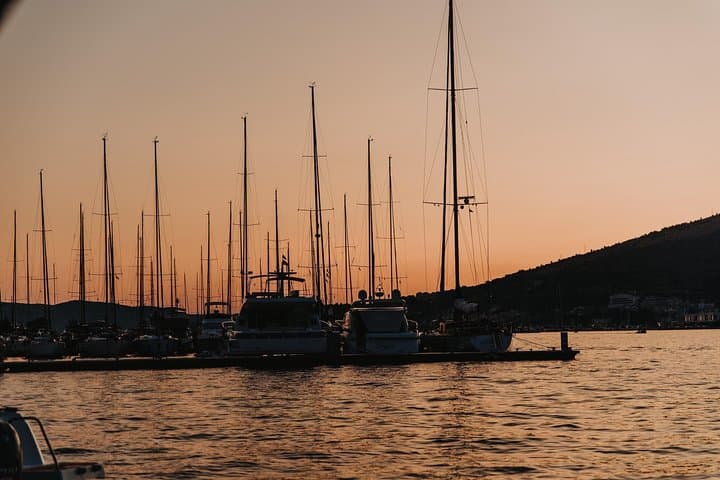 Private Sunset Speedboat Tour to Maslinica, Šolta — Swim, Snorkel & Dinner photo 2