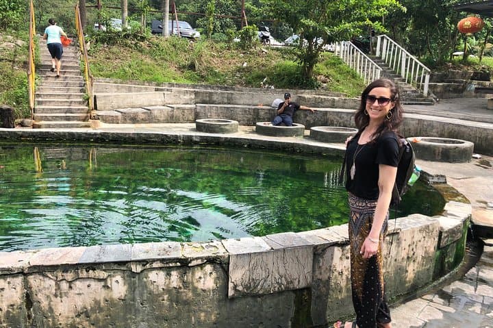 Kuala Selangor Fireflies, Batu Caves & Hot Springs Day Tour with Dinner photo 3