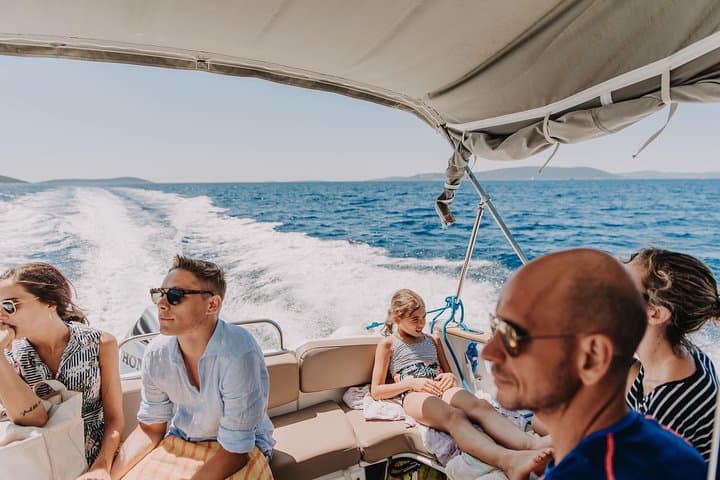 Blue Lagoon, Šolta & Brač: 3-Island Speedboat Day Trip from Trogir photo 5