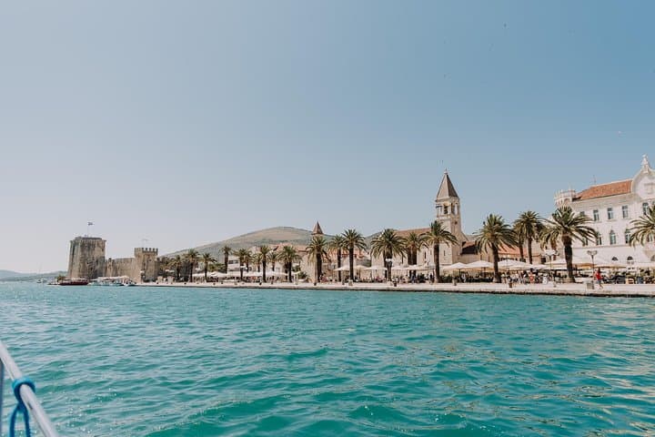 Blue Lagoon, Šolta & Brač: 3-Island Speedboat Day Trip from Trogir photo 3