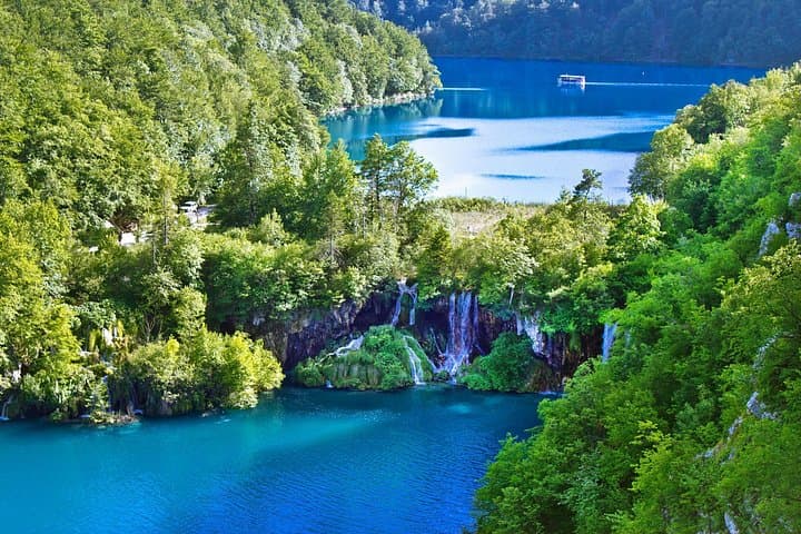 Plitvice Lakes Day Trip from Zagreb: Private Guided Tour to Waterfalls and Boardwalks photo 1