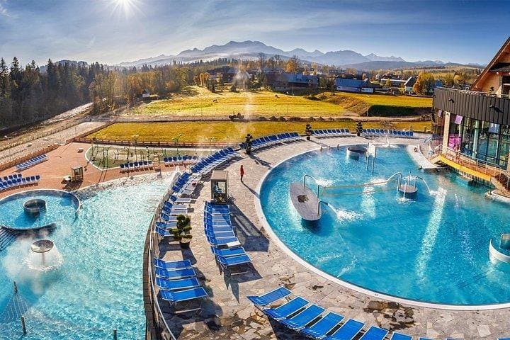Full-Day Morskie Oko Hike and Chochołow Thermal Baths from Kraków