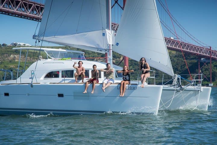Lisbon Private Catamaran Brunch: Open-Bar Sail Along the Tagus photo 2
