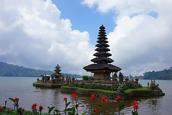Custom Full-Day Private Tours in Bali — Temples, Rice Terraces & Coastal Views photo 3