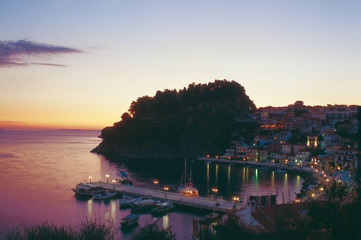 Ionio Coastline 2-Day Tour: Parga, Syvota & Lefkada with Paragliding