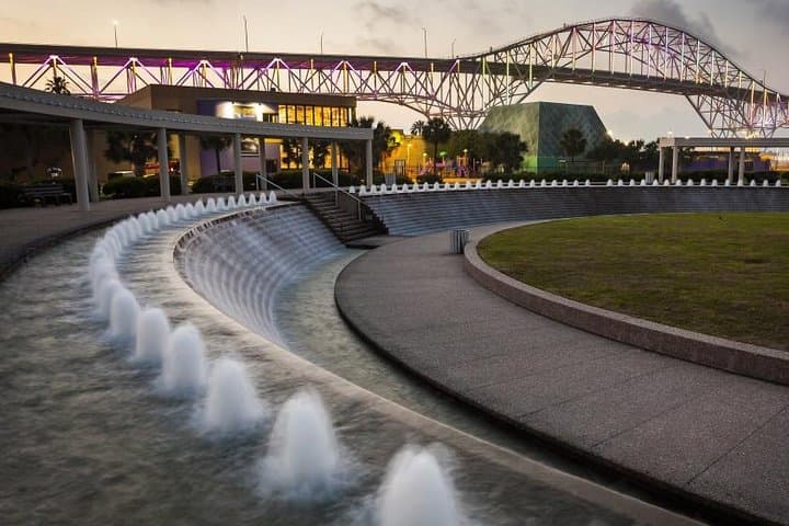 Corpus Christi Scavenger Hunt: Sparkling City by the Sea Adventure photo 2