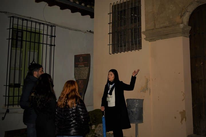 Granada Night Legends Tour: Albaicín Ghost Walk in Spanish photo 6