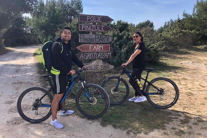 Bike Tour Cape Kamenjak: Coastal MTB Ride to Kolumbarice & Blue Cave photo 3
