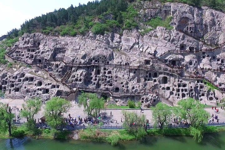 2-Day Private Shaolin Temple & Longmen Grottoes Tour from Guangzhou photo 2