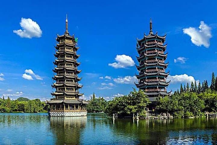 Guilin-Yangshuo-Longsheng 3-Day Private Car with English Driver photo 2