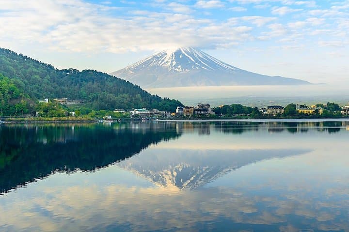 Accessible Mt. Fuji Private Tour — Wheelchair-Friendly Views, Kawaguchiko & Kubota Museum photo 6