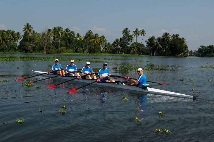 5-Night Kerala Private Tour: Munnar, Thekkady & Alleppey Houseboat Experience photo 2