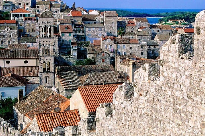 Unveiling Dalmatian Delights: Hvar and Pakleni Islands by Speedboat photo 5