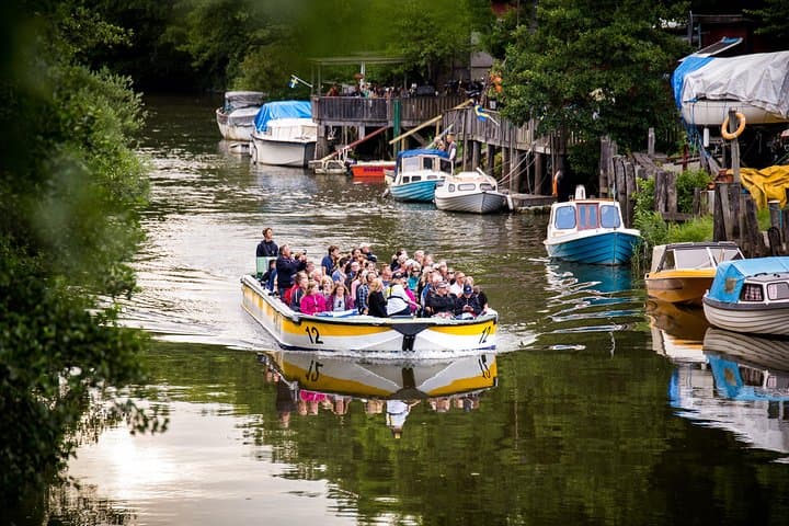 Paddan on Säveån: Gothenburg Canal Boat Tour Through the City’s ‘Amazonas’ photo 2