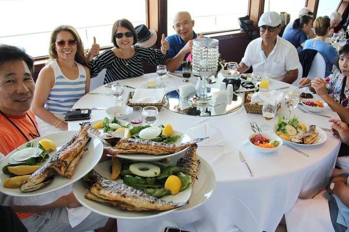 Bosphorus Lunch Cruise to Beykoz: Half-Day Sail from Istanbul to the Black Sea photo 3