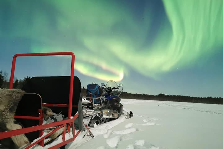Northern Lights Sledge Ride in Rovaniemi: Arctic Snowmobile Sledge Aurora Tour photo 3