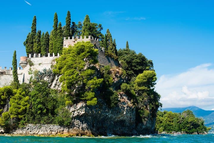 Lake Garda Afternoon Sightseeing Cruise from Sirmione — Salò, Scaligero & Swim Stop