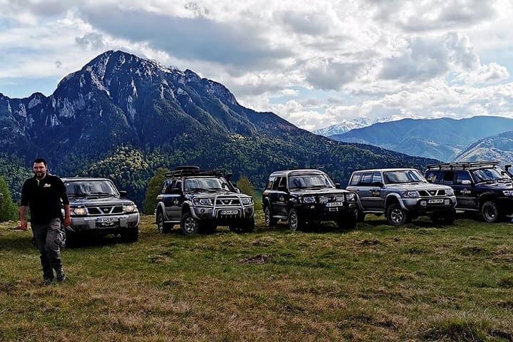 3-Day Transylvania 4x4 Off-Road Adventure: Bucegi, Bran & Traditional Villages photo 4