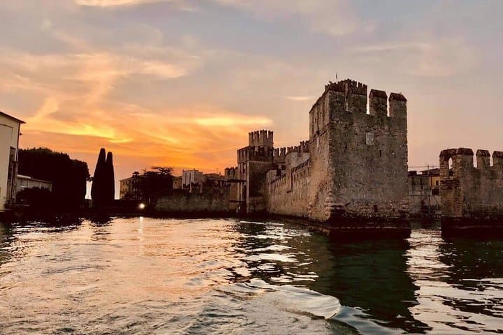 Sirmione Peninsula Mini Cruise — 25-Minute Lake Garda Boat Tour photo 4