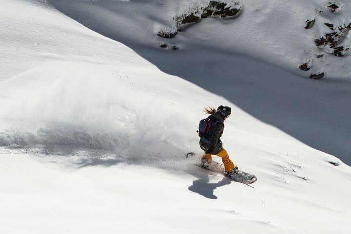 Progressive Snowboard Lessons in Baqueira-Beret: Learn to Ride the Pyrenees photo 4