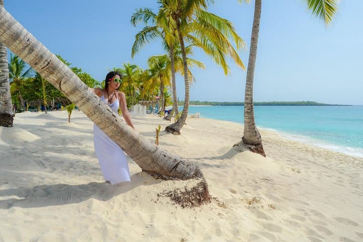 Catalina Island Snorkel & Altos de Chavón — Full-Day Excursion from Punta Cana