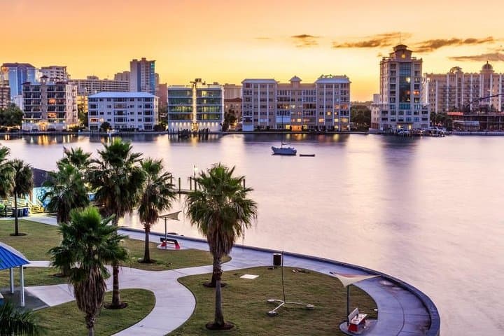 Sarasota Spectacles: Self-Guided Scavenger Hunt Through Art, Bayfront & History photo 2