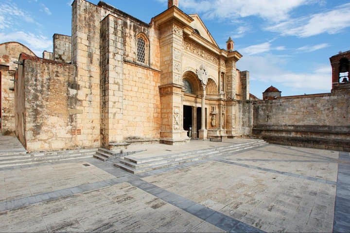 Full-Day Santo Domingo Sightseeing Tour from Punta Cana — Colonial Zone & 3 Ojos photo 6